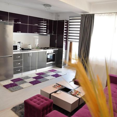 Apartament London Năvodari Zewnętrze zdjęcie