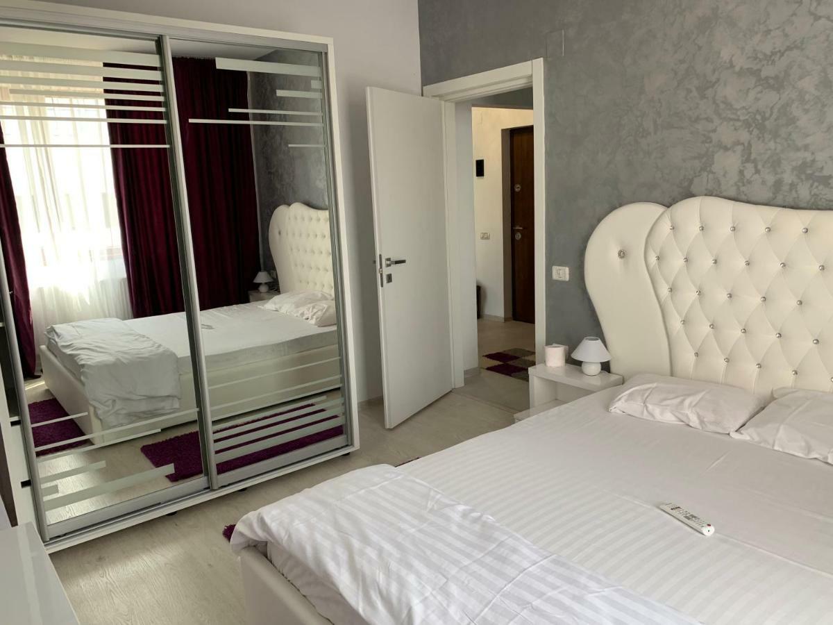 Apartament London Năvodari Zewnętrze zdjęcie