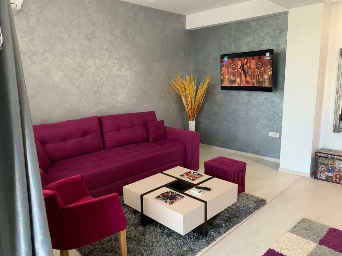 Apartament London Năvodari Zewnętrze zdjęcie
