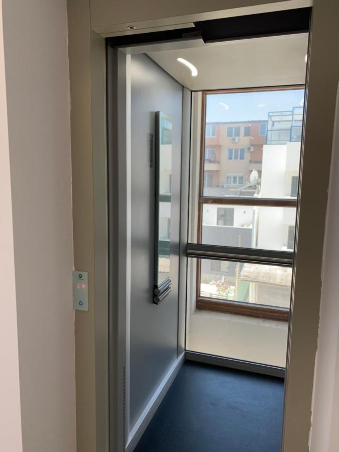 Apartament London Năvodari Zewnętrze zdjęcie